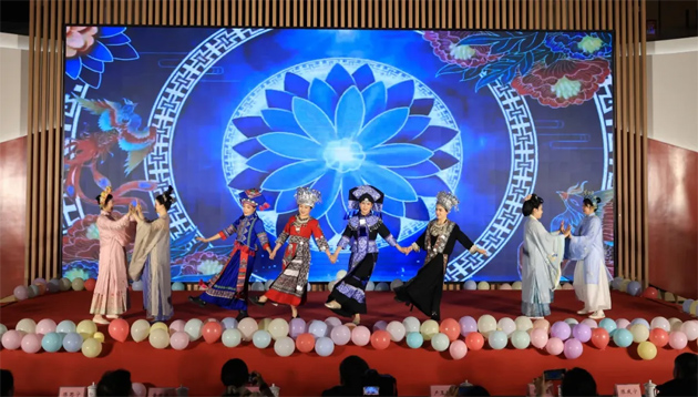 “三八”國際婦女節(jié)期間，我市各級(jí)工會(huì)舉辦系列慶?；顒?dòng)
